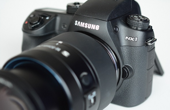 Samsung NX1