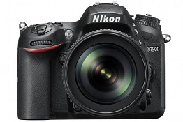 Nikon D7200 announced 