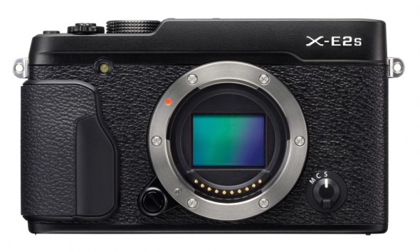 Fujifilm announces X-E2S and X70