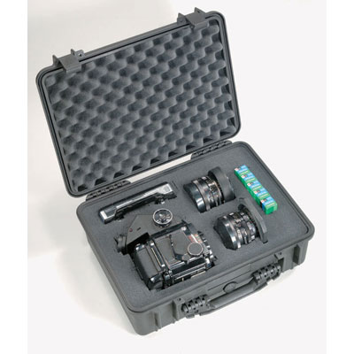 Peli 1520 case with foam – black