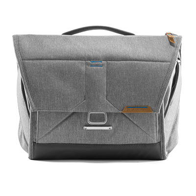 Peak Design The Everyday Messenger 13in – Ash v2