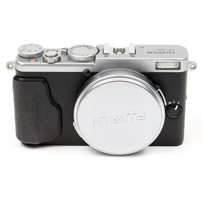 Used Fuji X70 Digital Camera – Silver