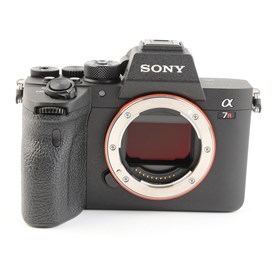 USED Sony A7R IV Digital Camera Body