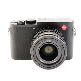 USED Leica Q2 Digital Camera