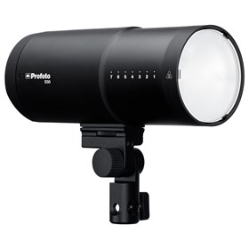 Profoto D30