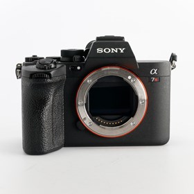 USED Sony A7R V Digital Camera Body