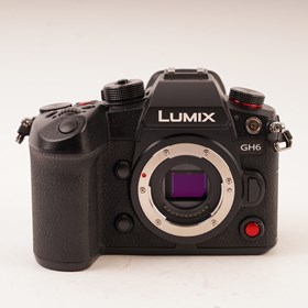 USED Panasonic Lumix GH6 Digital Camera Body