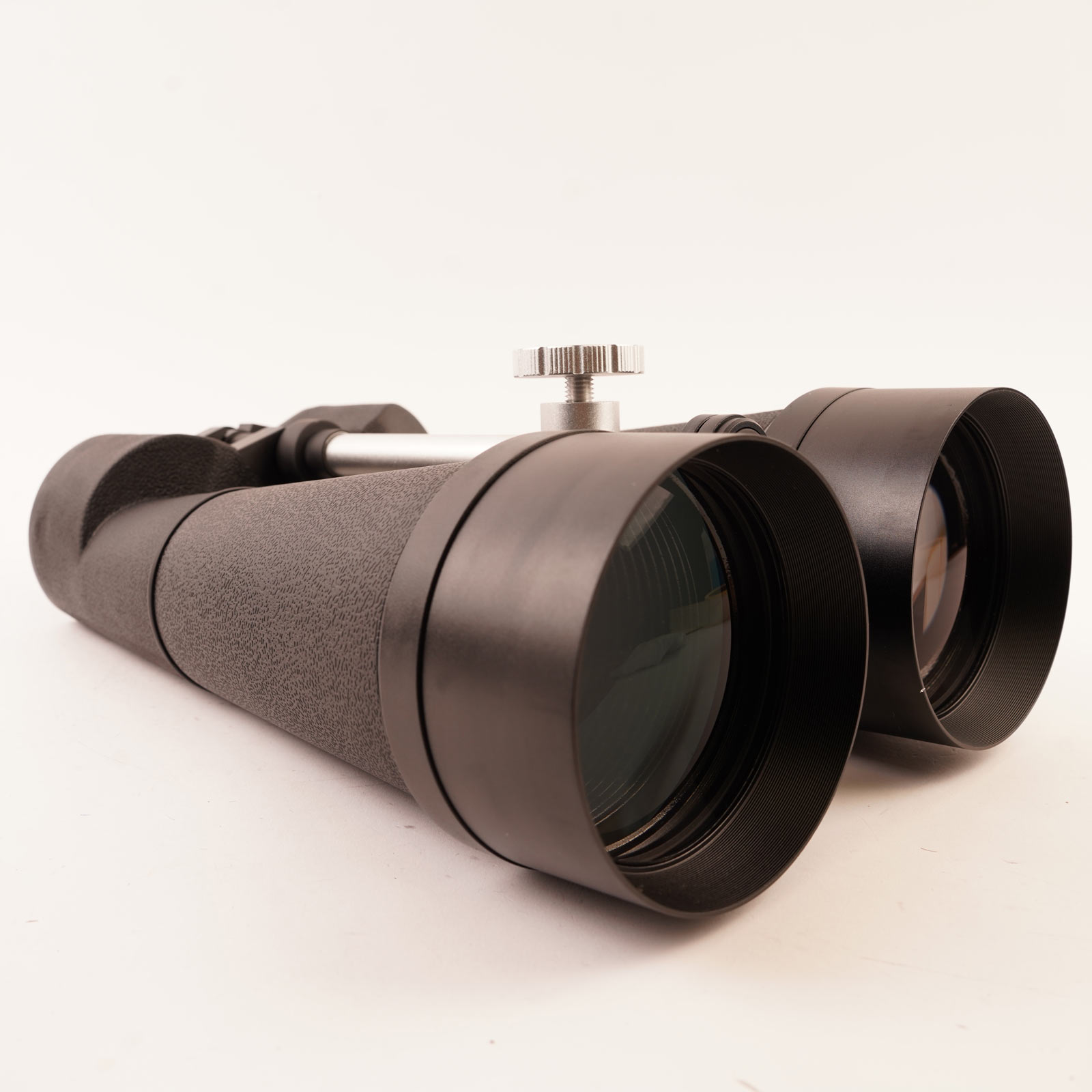 USED Celestron SkyMaster 25x100 Binoculars