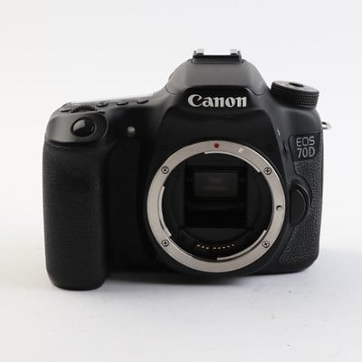 USED Canon EOS 70D Digital SLR Camera Body