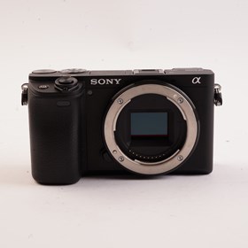 USED Sony A6400 Digital Camera Body