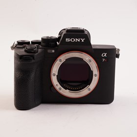 USED Sony A7R V Digital Camera Body