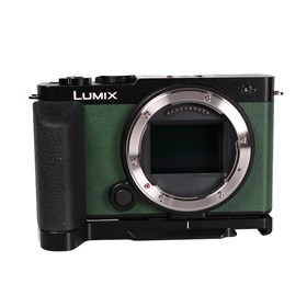 USED Panasonic Lumix S9 Digital Camera Body - Green