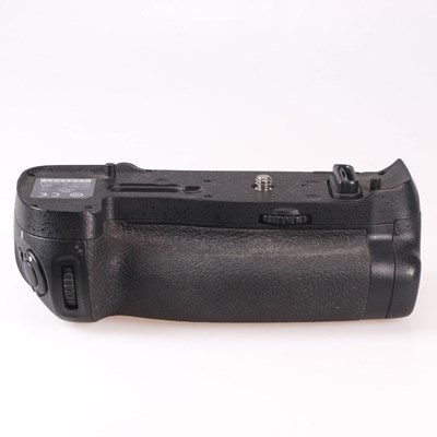 USED Nikon MB-D18 Battery Grip for Nikon D850