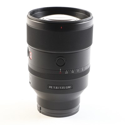 USED Sony FE 135mm f1.8 G Master Lens