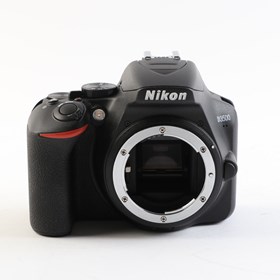 USED Nikon D3500 Digital SLR Camera Body