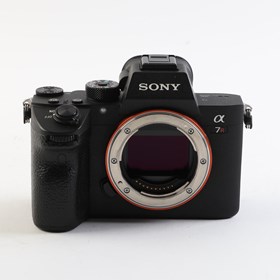 USED Sony A7R III Digital Camera Body